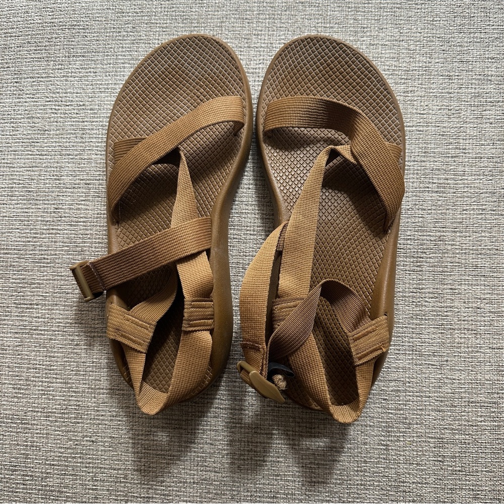 Men’s Chacos sandals